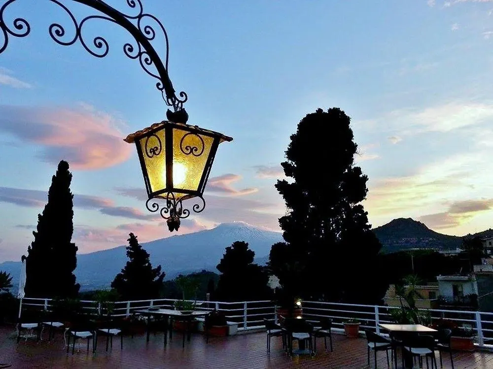 Hotel Continental Taormine 3*,  Italie