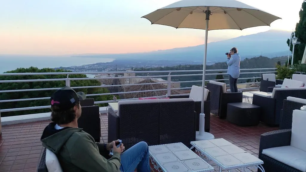 Hotel Continental Taormina 3*,  Italy
